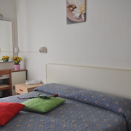 Hotel Roxy Floridiana 리미니 외부 사진